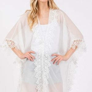 Flower Pattern Trim Detail Poncho